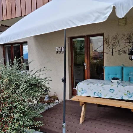 Lägenhet Gemuetliche Zwischen Und Bergen